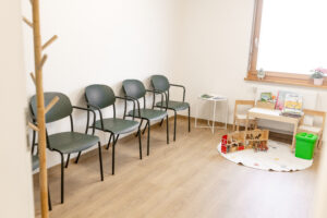 Waetezimmer_HausarztpraxisMuggensturm